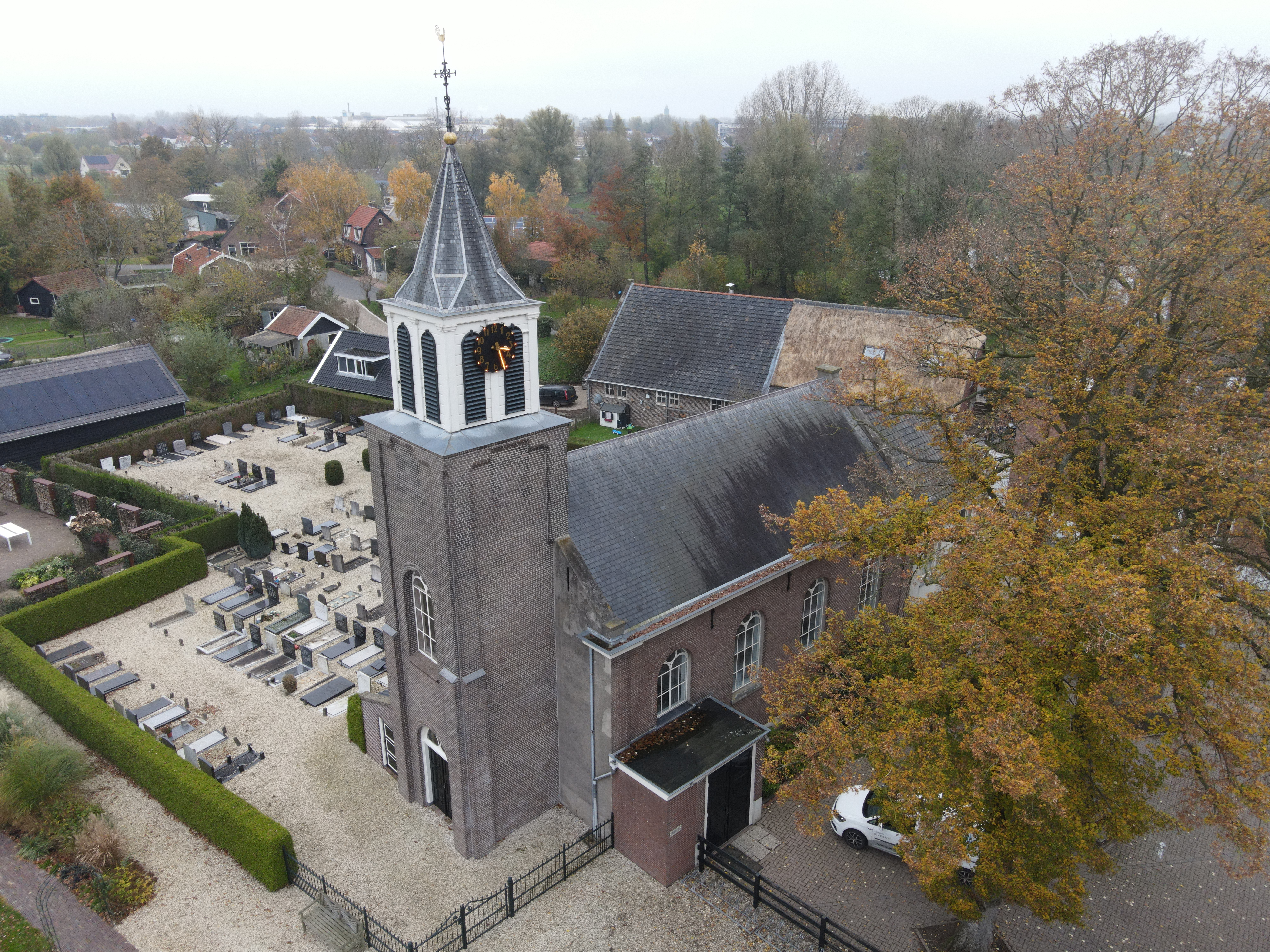 Kerkgebouw Hervormd
        Oosterwijk